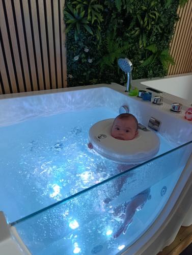Baby spa