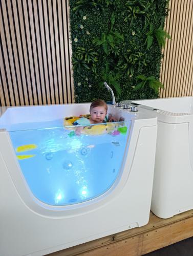 Baby spa